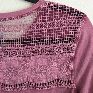 Henley Top Womens S Mauve Romantic Floral Brocade Cuff